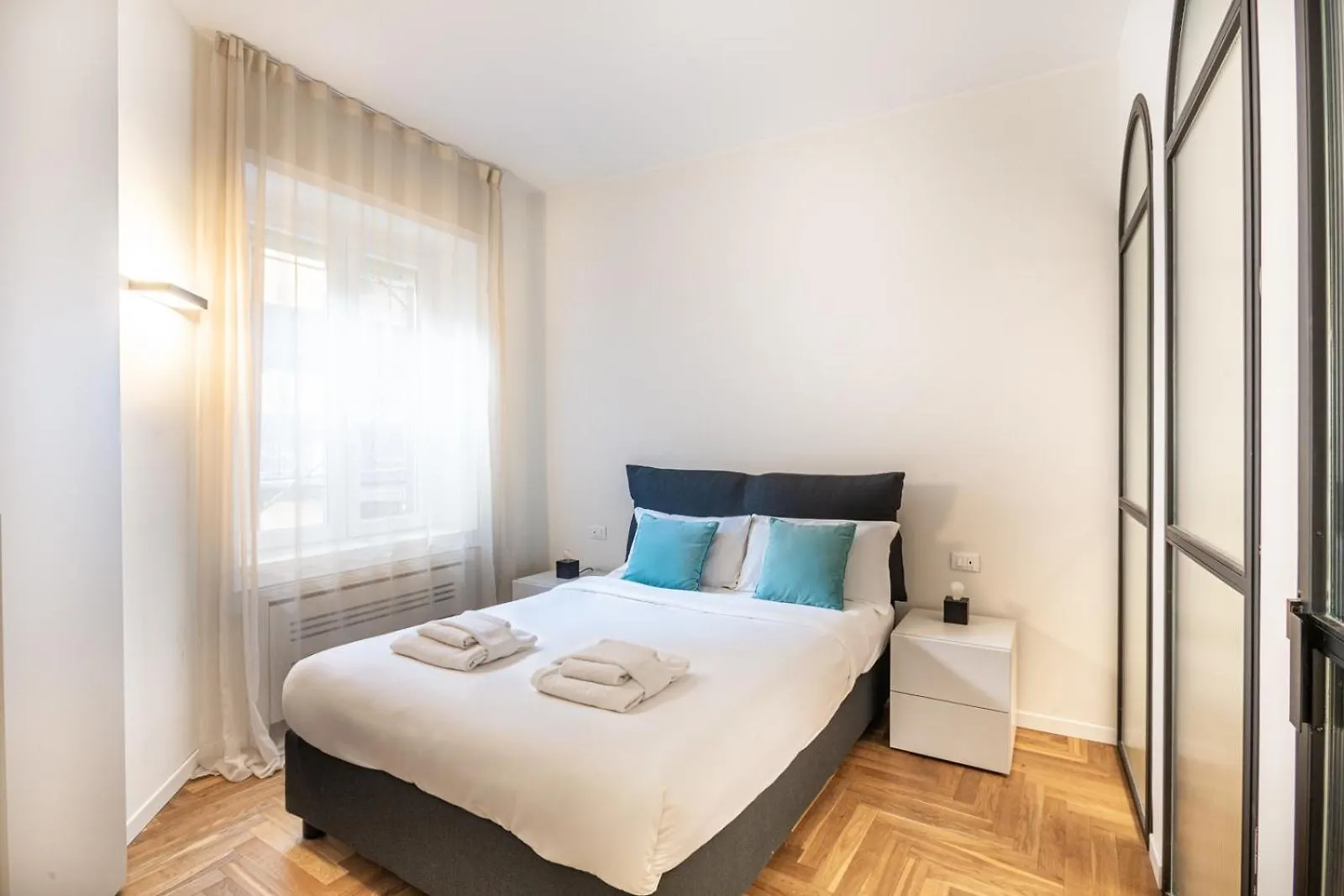 Cool And Big Central Apartment Duomo - White Milan