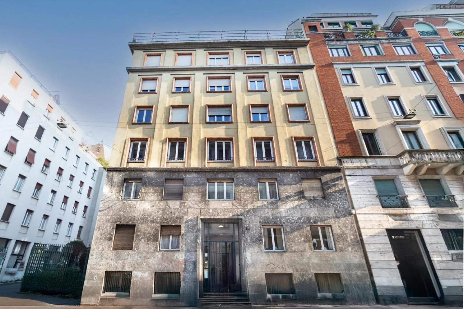 Cool And Big Central Apartment Duomo - White Milan 0*,  Italy