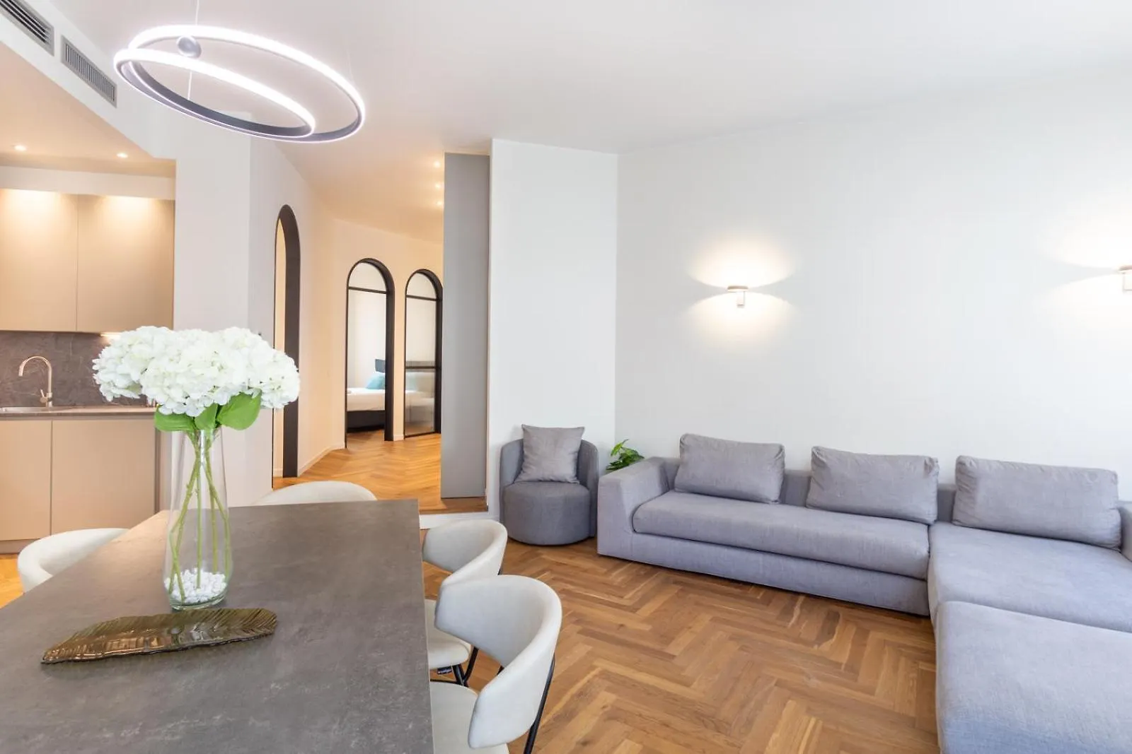 Cool And Big Central Apartment Duomo - White Milan 0*,
